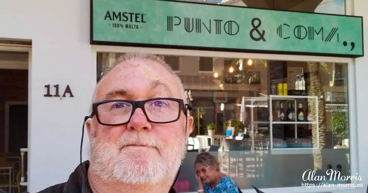 Alan Morris outside Punto and Coma in Los Alcazares.